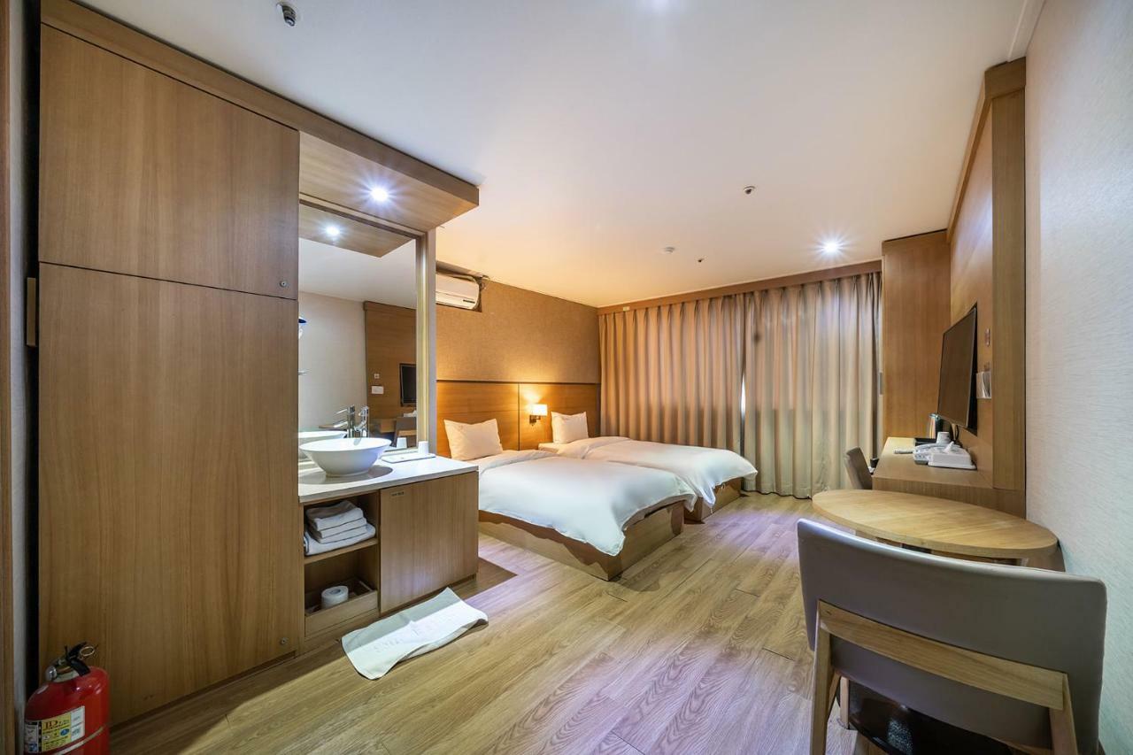 Stellamaris Hotel Wolmido Инчон Екстериор снимка
